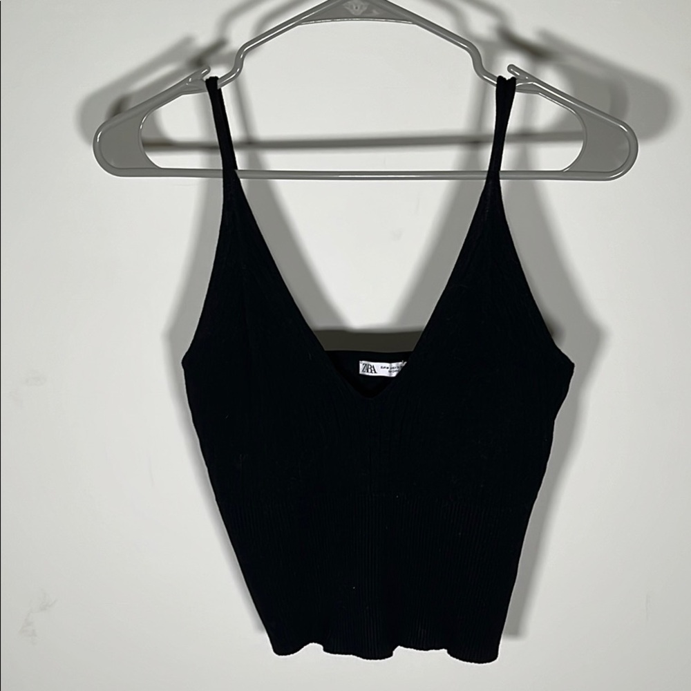 Zara Black Sleeveless Fitted Crop Camisole